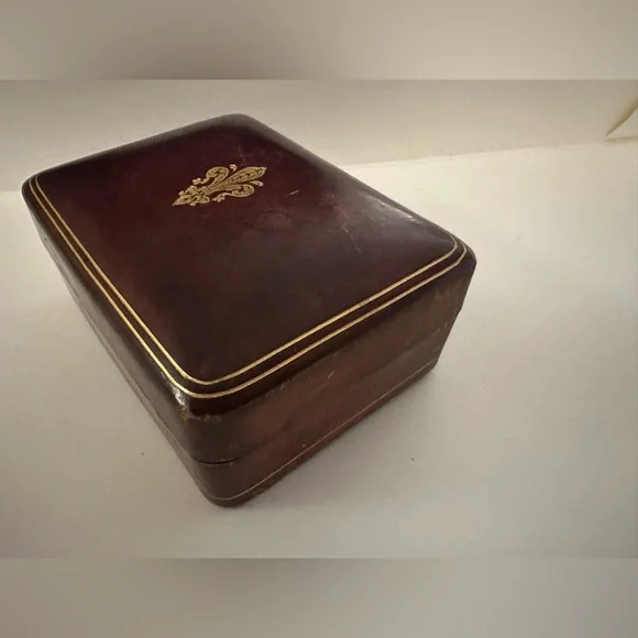 Vintage Antique Florentine Leather Box Tooled Gold Gilt Fleur De Lis Decoration